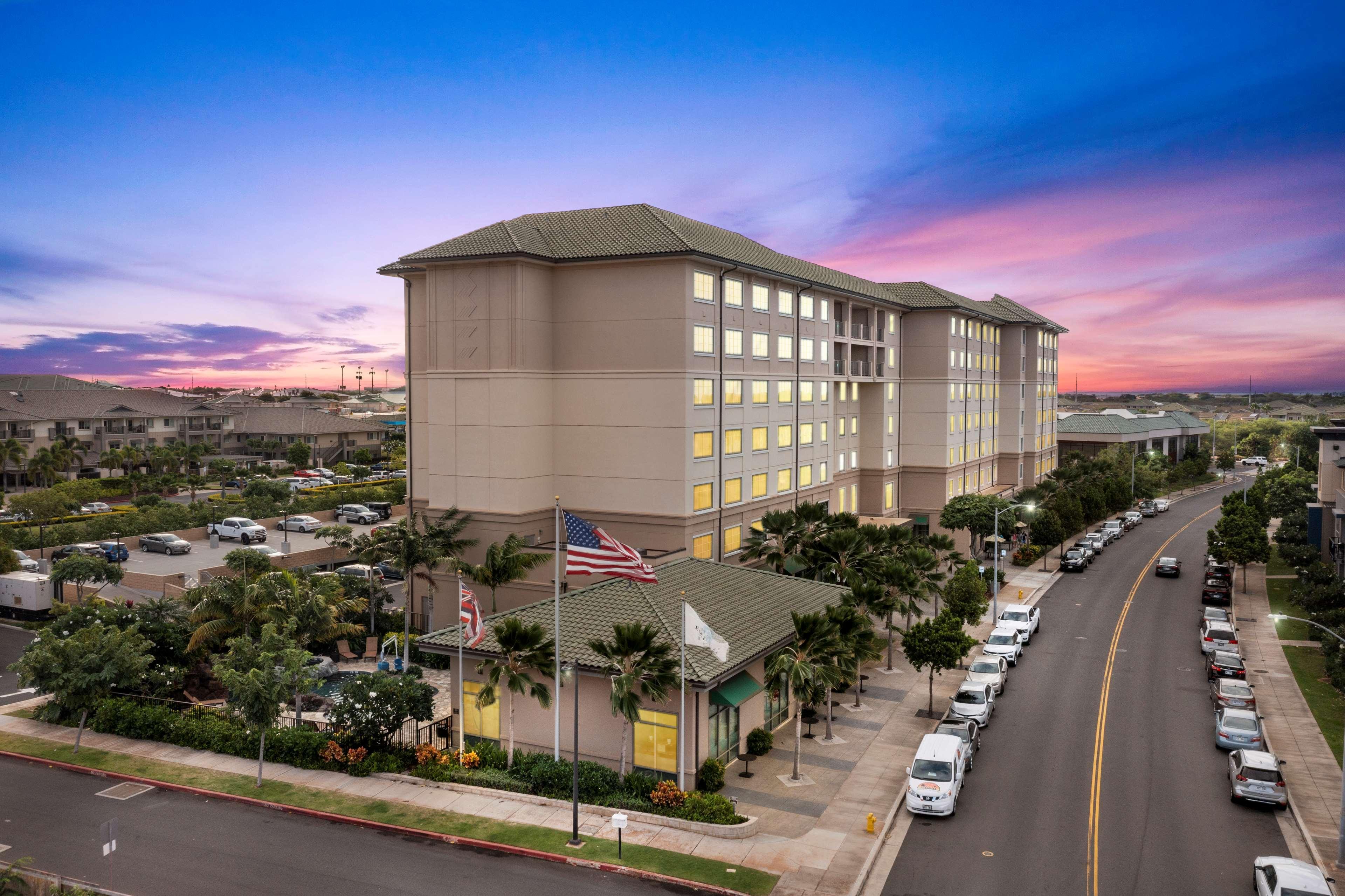 Embassy Suites By Hilton Oahu Kapolei - Free Breakfast Bagian luar foto